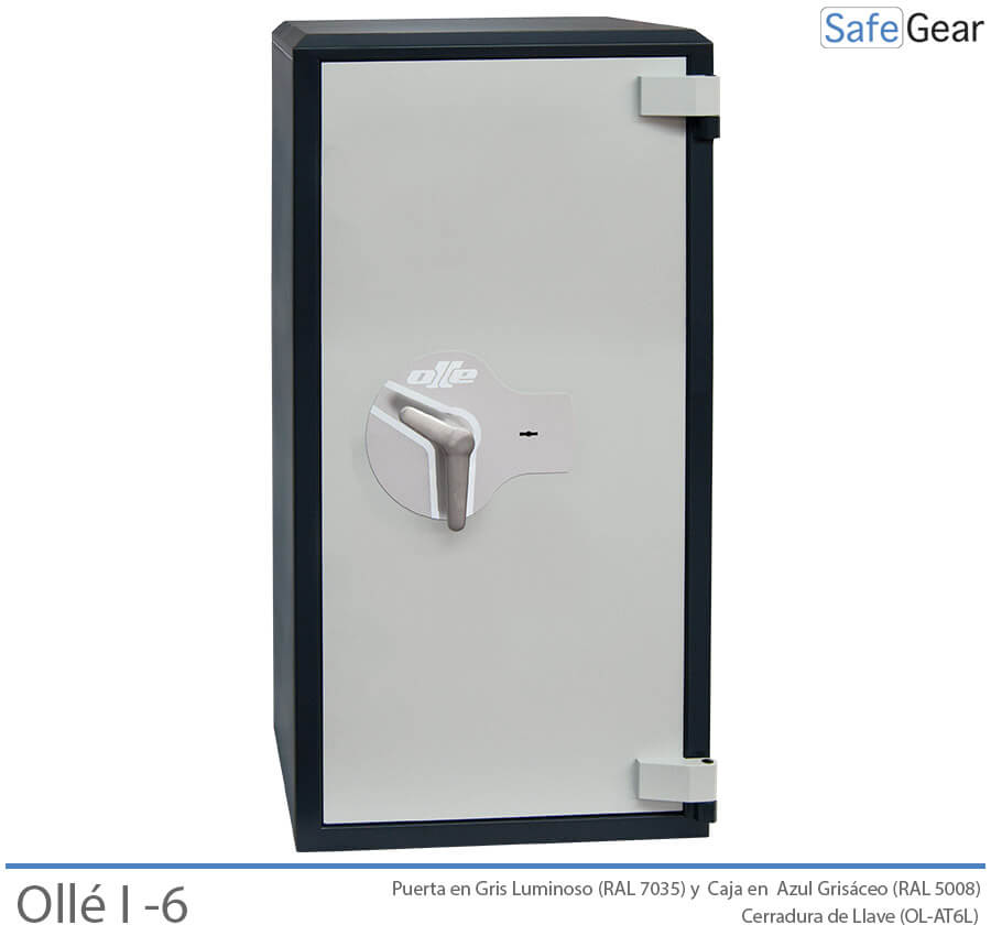 Ollé I-6 Grade 1 safe with key lock, door closed